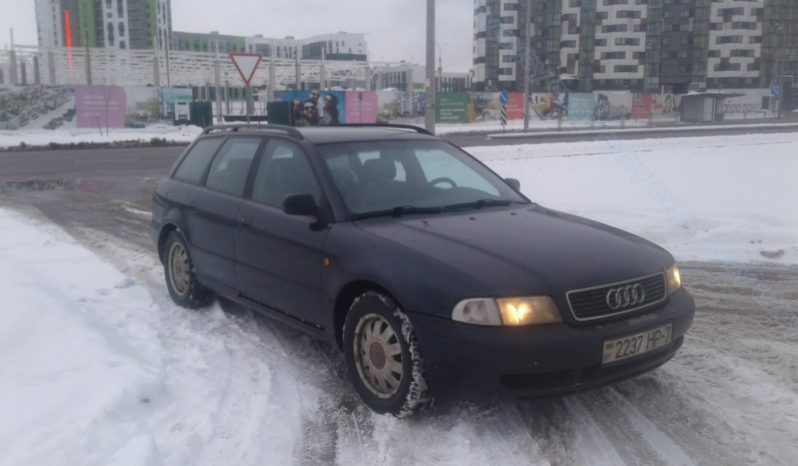 Продажа Audi A4 1998 полный