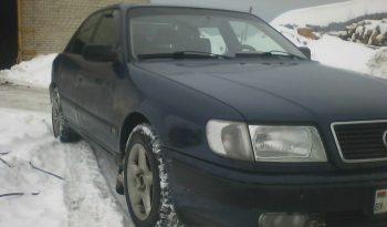 Audi A4 1993 полный