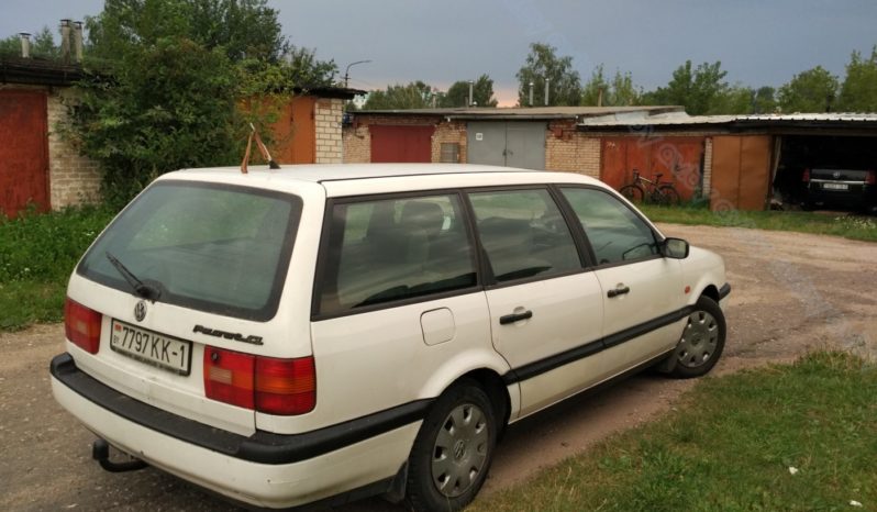 Volkswagen Passat B4 1994 полный