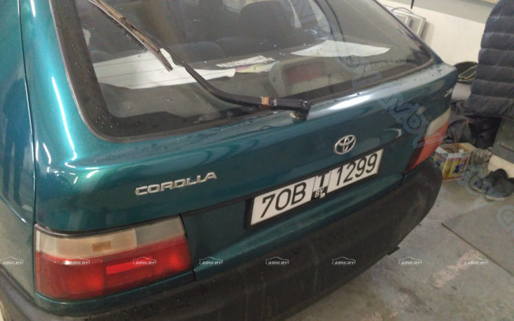 Toyota Corolla 1996 полный