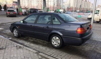 Volkswagen Passat B4 1994 полный