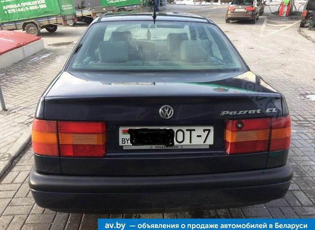 Volkswagen Passat B4 1994 полный