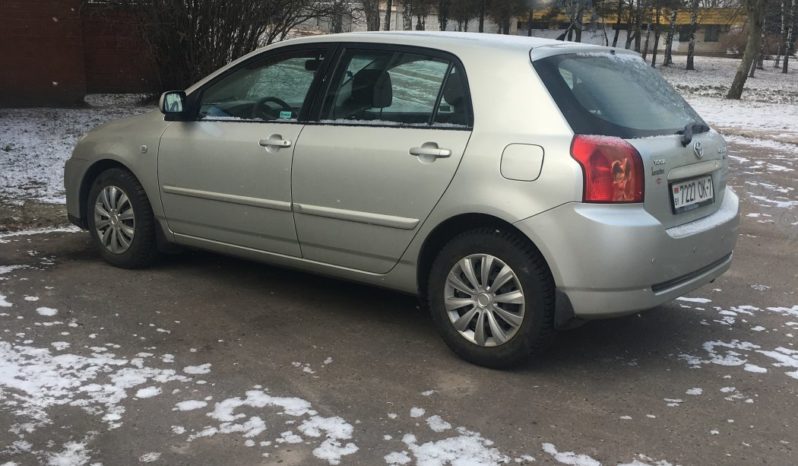 Toyota Corolla 2005 полный