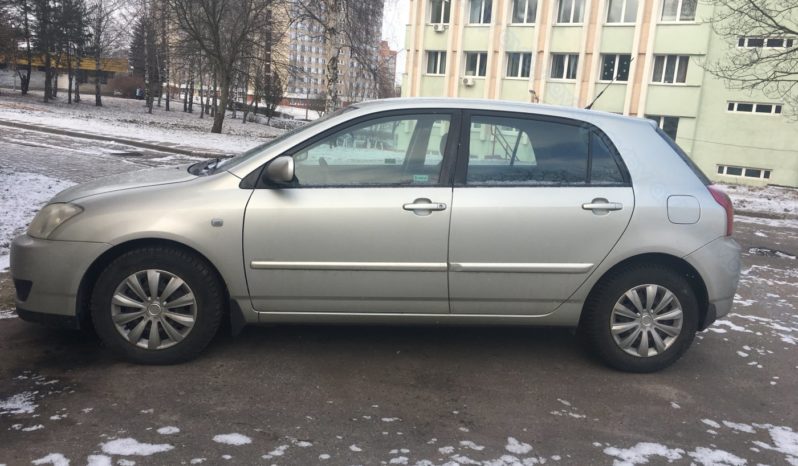 Toyota Corolla 2005 полный