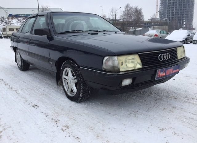 Audi 100 1989 полный