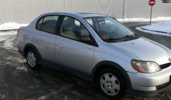 Toyota Echo 2000 полный