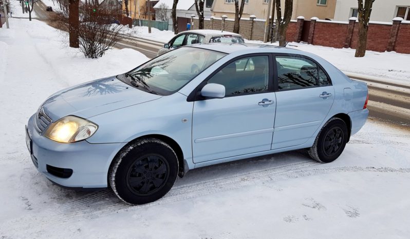 Toyota Corolla 2005 полный