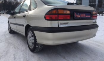 Renault Laguna 1998 полный