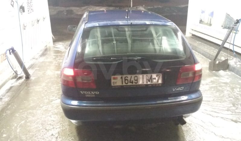 Volvo V40 1998 полный