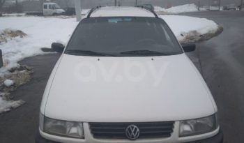 Volkswagen Passat B4 1996 полный