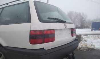 Volkswagen Passat B4 1996 полный