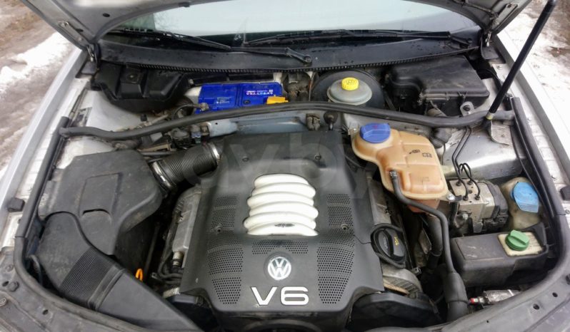 Volkswagen Passat B5 1998 полный