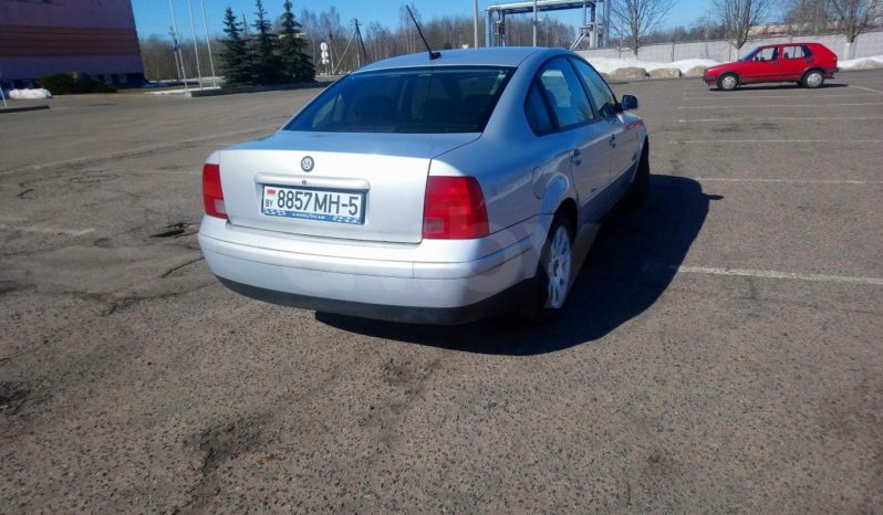 Volkswagen Passat B5 1998 полный