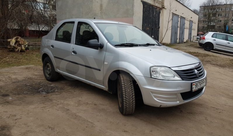 Renault Logan 2009 полный