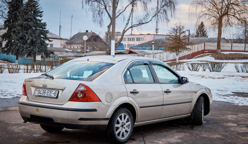 Ford Mondeo 2003 полный