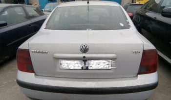 Volkswagen Passat B5 1997 полный