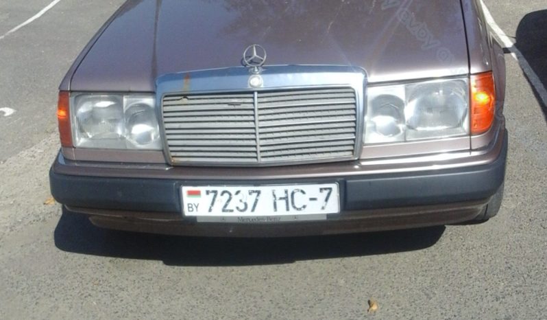 Mercedes E Класс 1993 полный