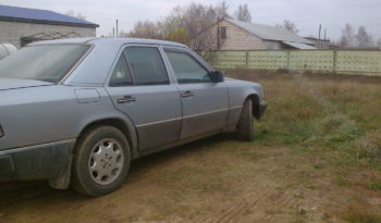 Mercedes E Класс 1993 полный