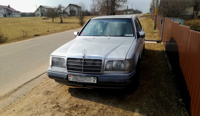 Mercedes E Класс 1987 полный