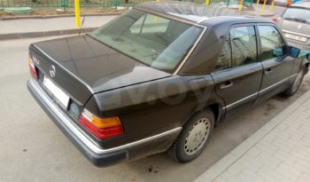 Mercedes E Класс 1991 полный