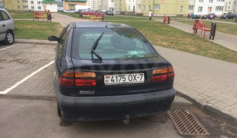 Renault Laguna 1999 полный