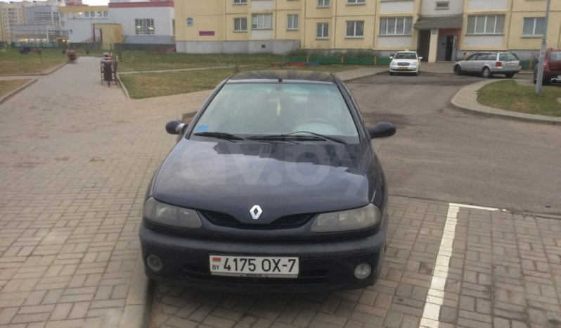 Renault Laguna 1999 полный