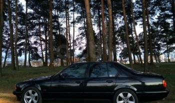 BMW 7 серия 1993 полный