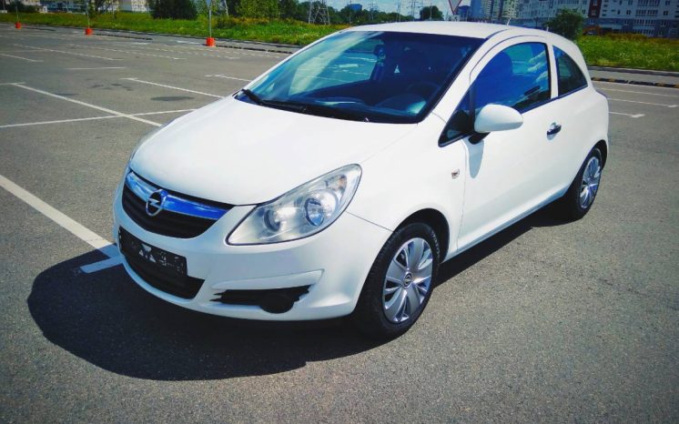 Opel Corsa 2008 полный