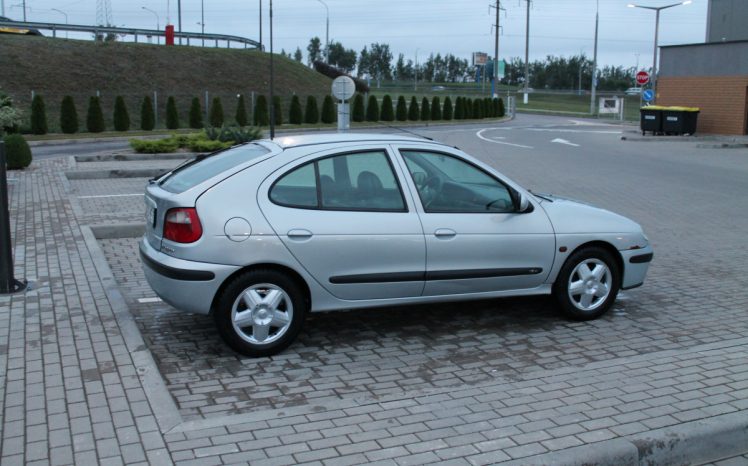 Renault Megane 2002 полный