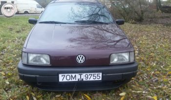 Volkswagen Passat B3 1993 полный