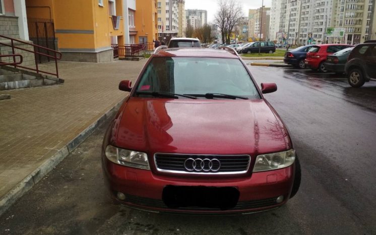 Audi A4 2000 полный