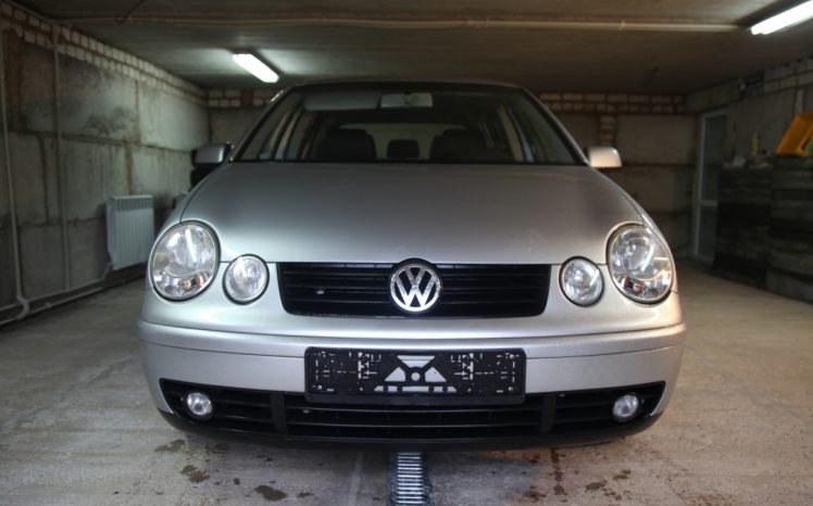 Volkswagen Polo 2003 полный