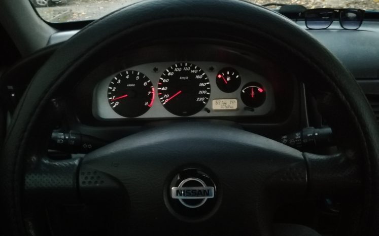 Nissan Almera 2000 полный