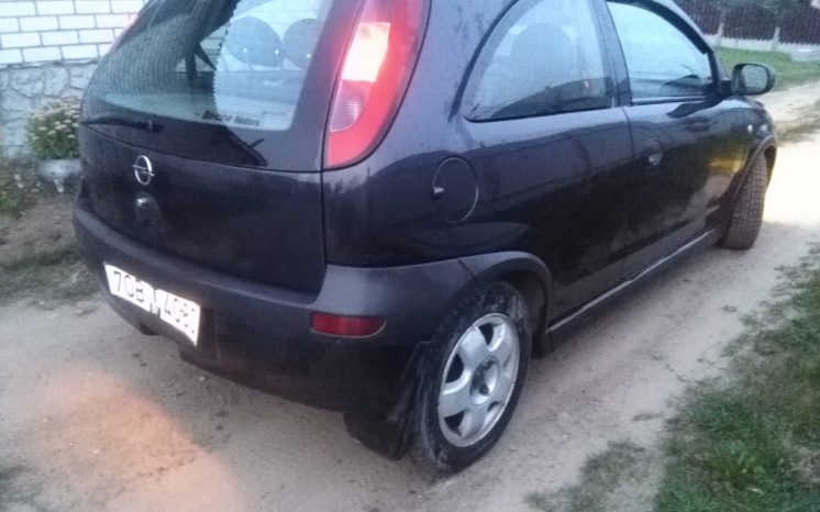 Opel Corsa 2001 полный