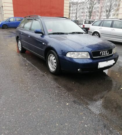 Audi A4 2001 полный