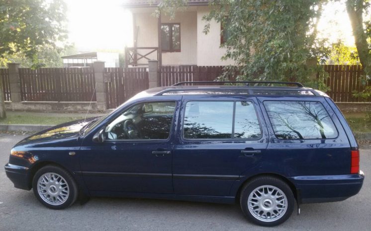 Volkswagen Golf 3 1996 полный