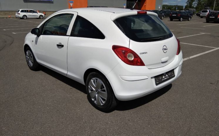 Opel Corsa 2008 полный