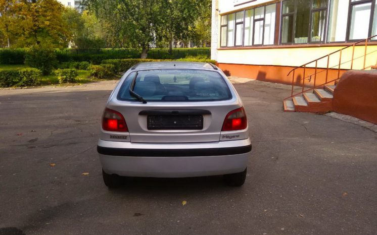 Renault Megane 2001 полный