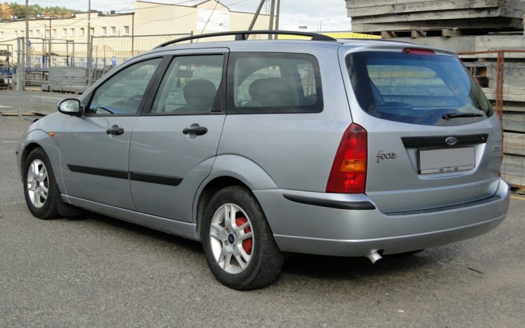 Ford Focus 2004 полный