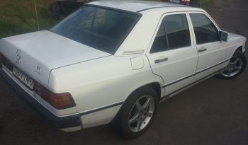 Mercedes 190 1986 полный