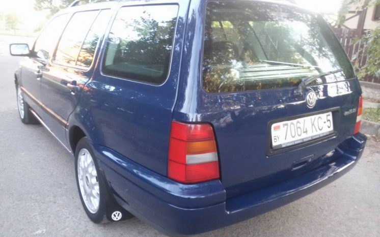 Volkswagen Golf 3 1996 полный