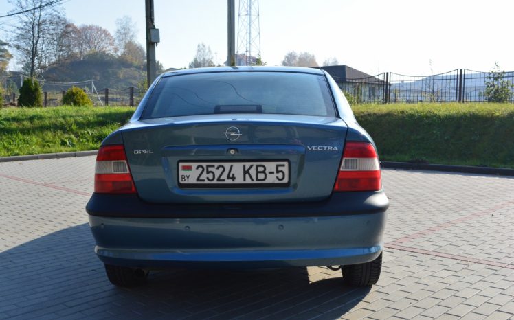 Opel Vectra 1998 полный