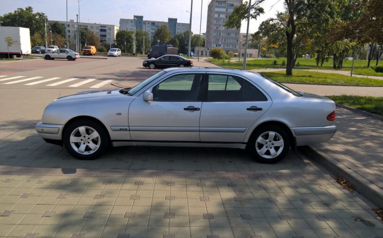 Mercedes E Класс 1997 полный