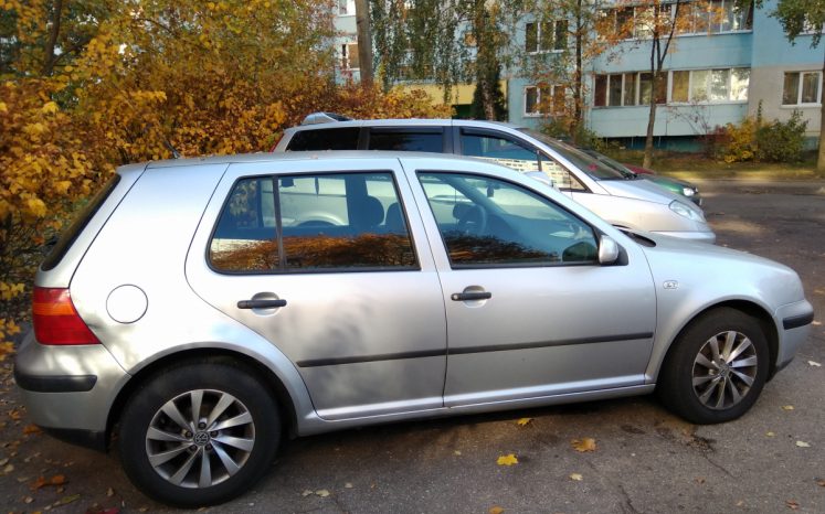 Volkswagen Golf 4 2001 полный