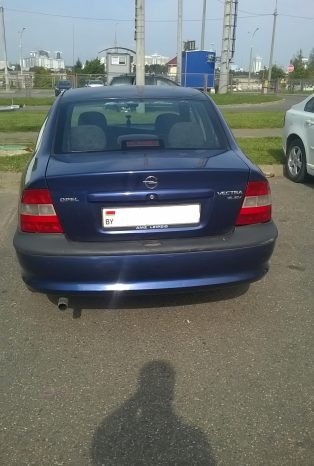 Opel Vectra 1997 полный