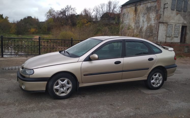 Renault Laguna 2000 полный