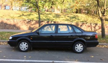 Volkswagen Passat B4 1994 полный