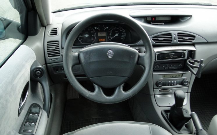 Renault Laguna 2 2003 полный