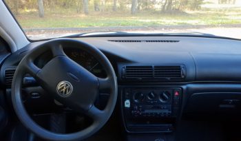 Volkswagen Passat B5 1996 полный