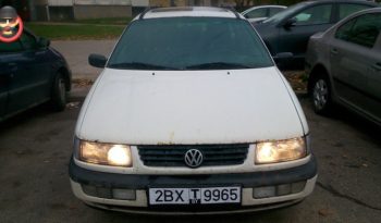 Volkswagen Passat B4 1995 полный